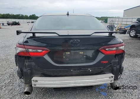 2022 Toyota Camry Trd z USA, uszkodzony, nr VIN 4T1KZ1AK1NU069165